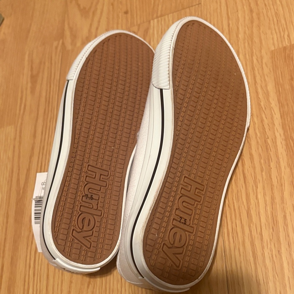 Hurley White Athletic Shoes Women’s Size 7.5 - Picture 5 of 5